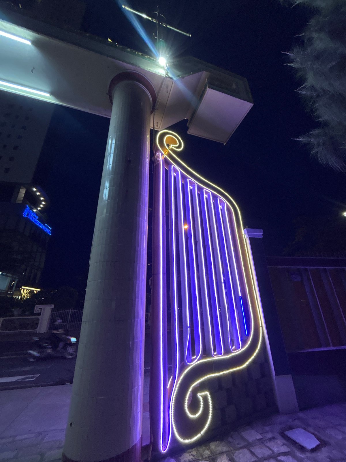 Illuminated Hat-Shaped Structure Observed in Nha Trang Vietnam