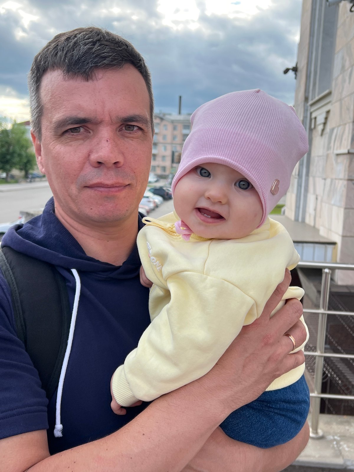 Families with children gather at Izhevsk Railway Station