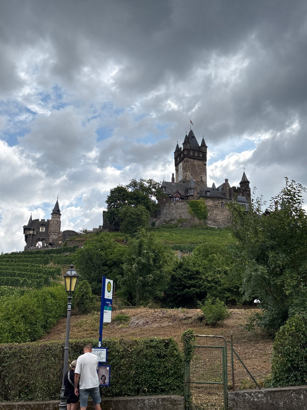 Morning walkthrough of Cochem's castle and old town