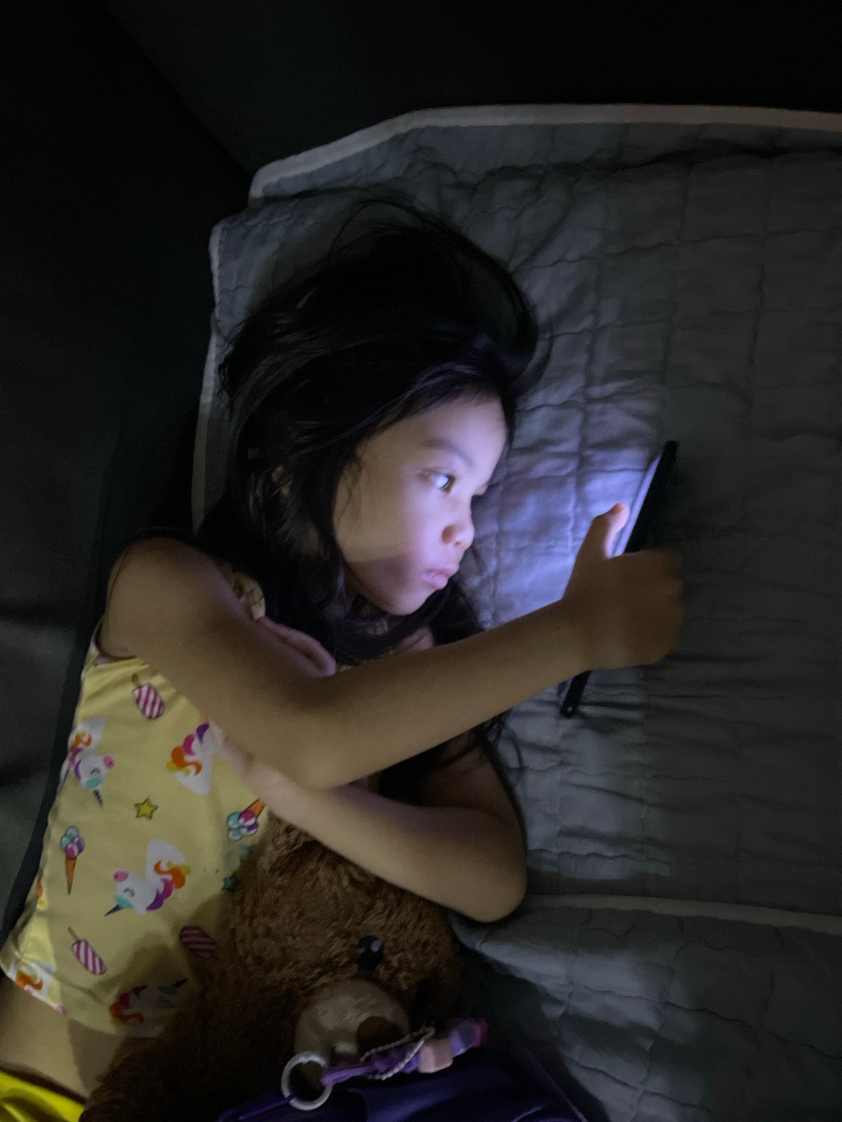 Rainy night captures children's screen time in Davao City