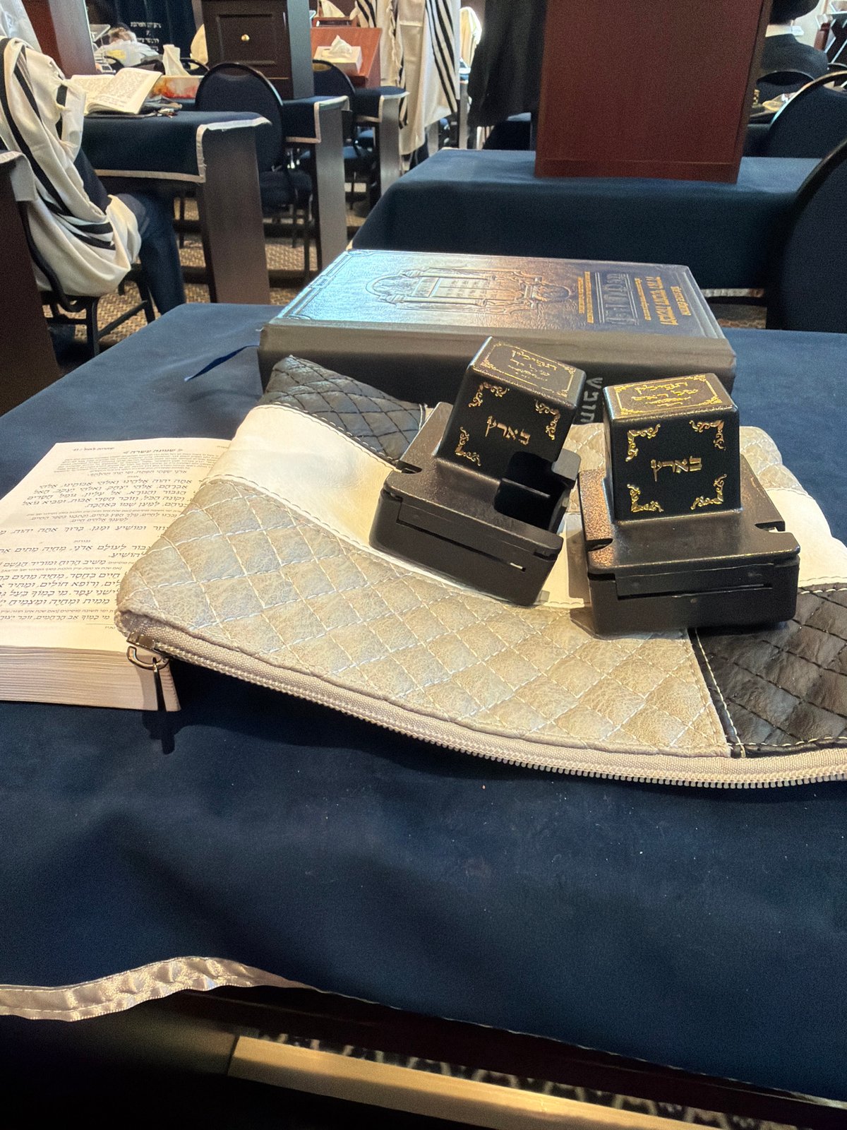 Jewish prayer service observed at Toronto synagogue