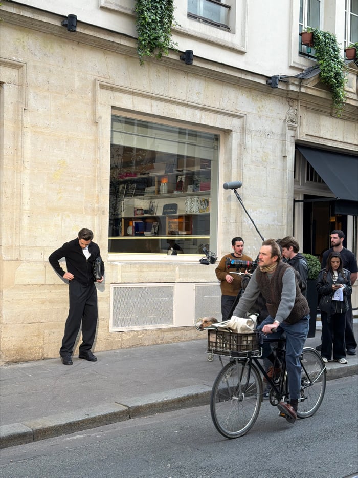 Film Production Spotted in Paris Saint-Germain District