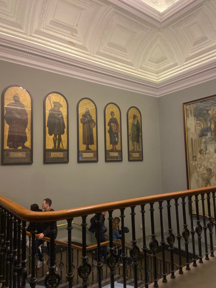 London museum visitor documents cultural institutions in afternoon tour