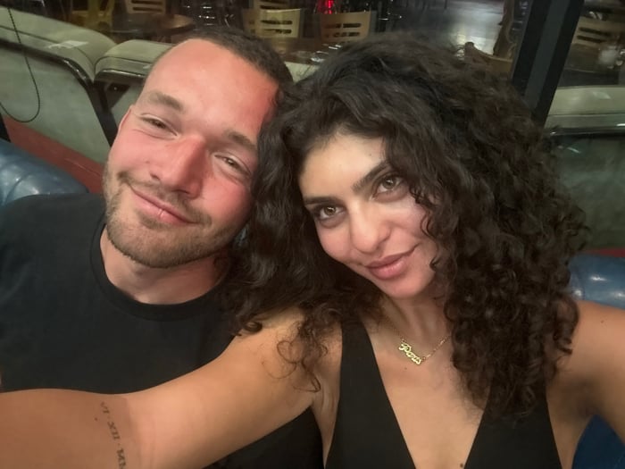 Social moments captured at LA venues Sunday morning
