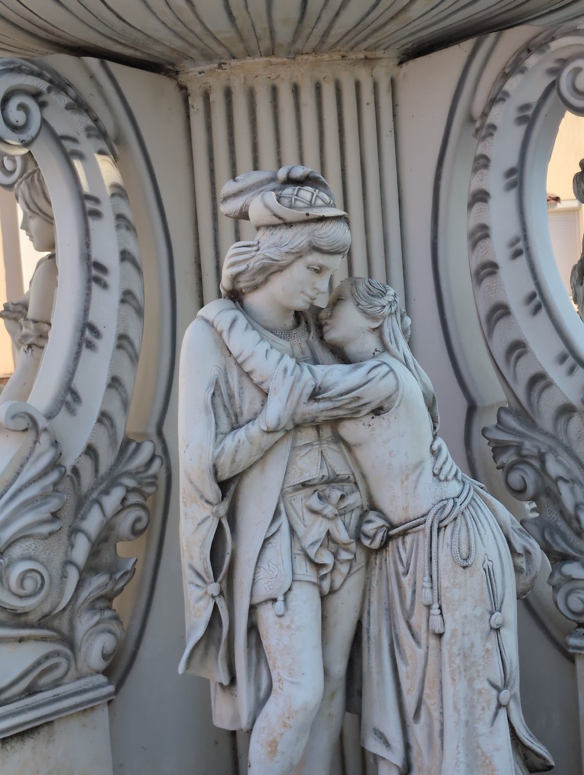 Visitors enjoy amusement park attractions and monuments in Izhevsk
