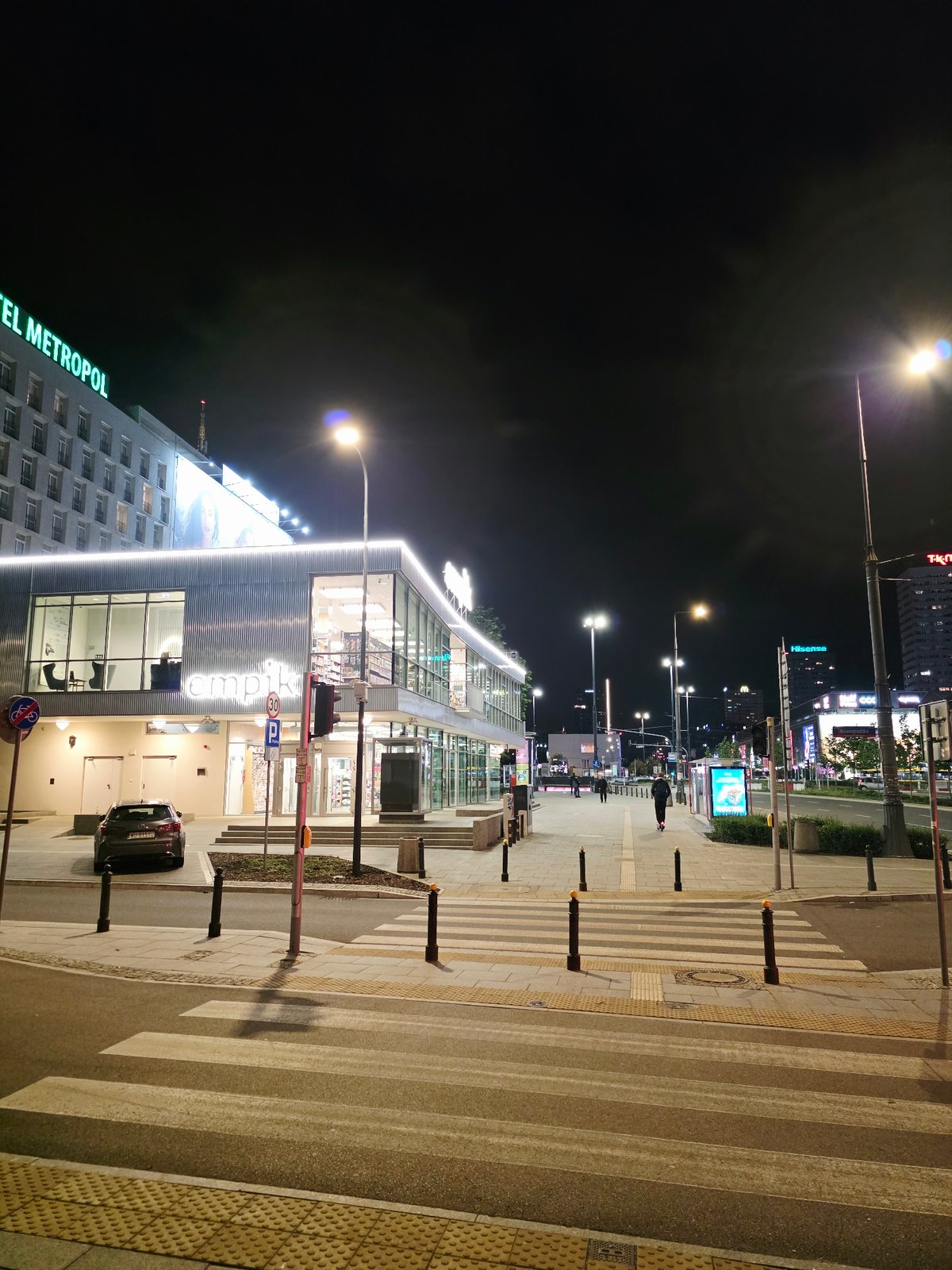 Central Warsaw at night along Aleje Jerozolimskie