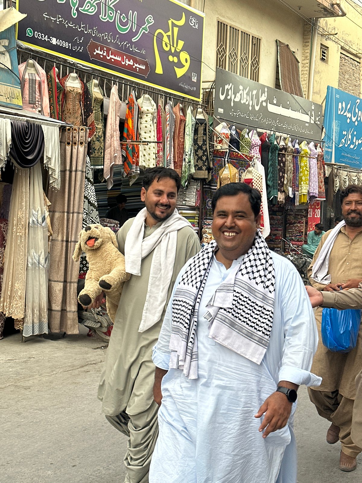 Street vendors and shops in a Quetta City marketplace