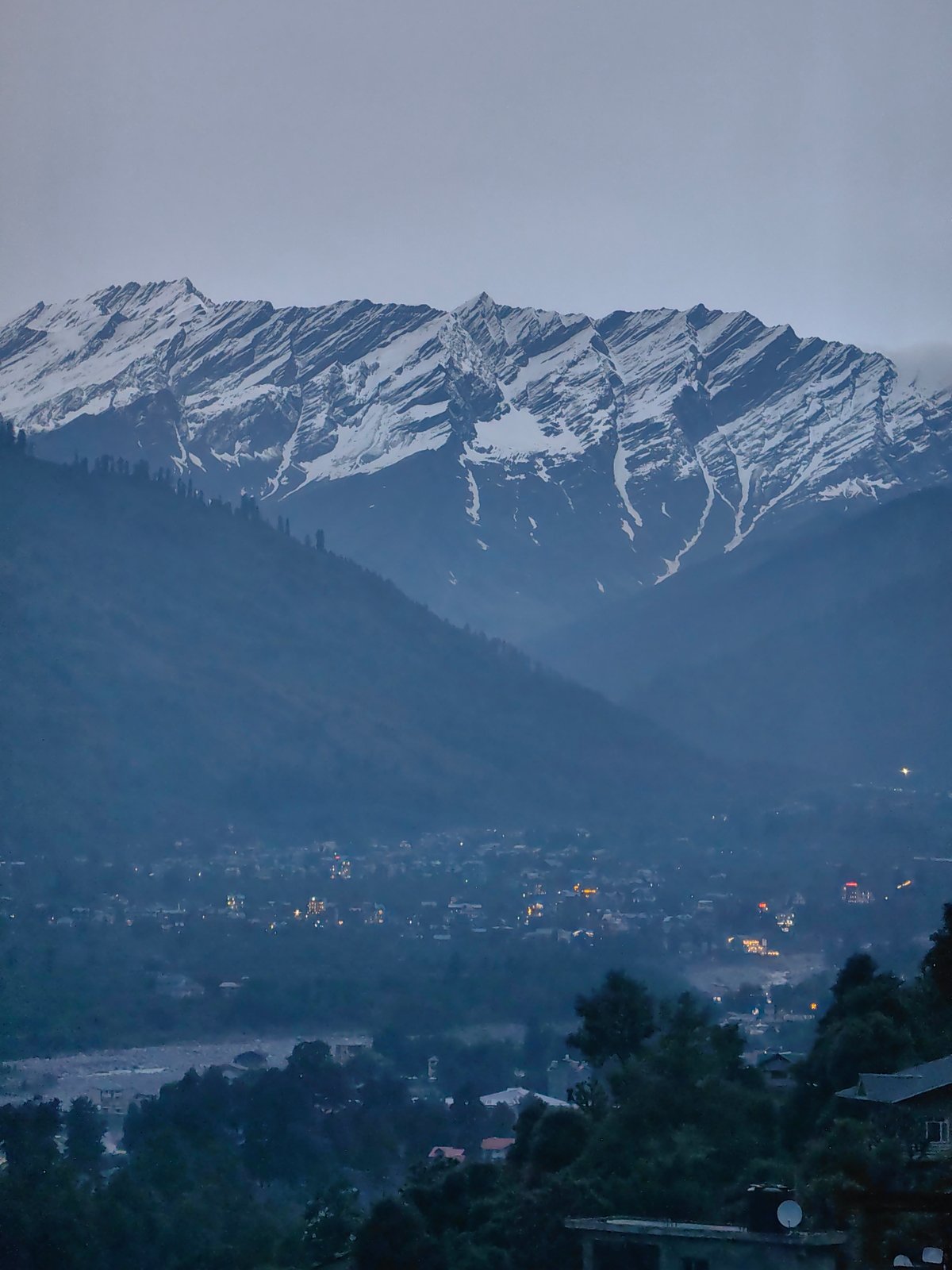 Day-to-night mountain village documentation in Himalayan Vashisht, India
