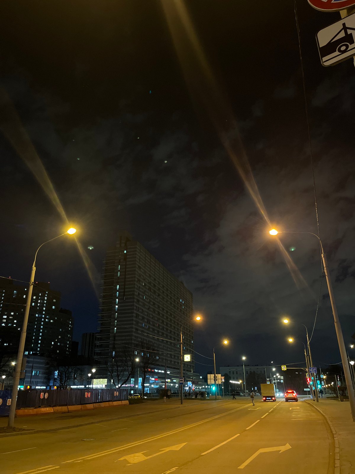 Evening documentation of Moscow streets and metro stations