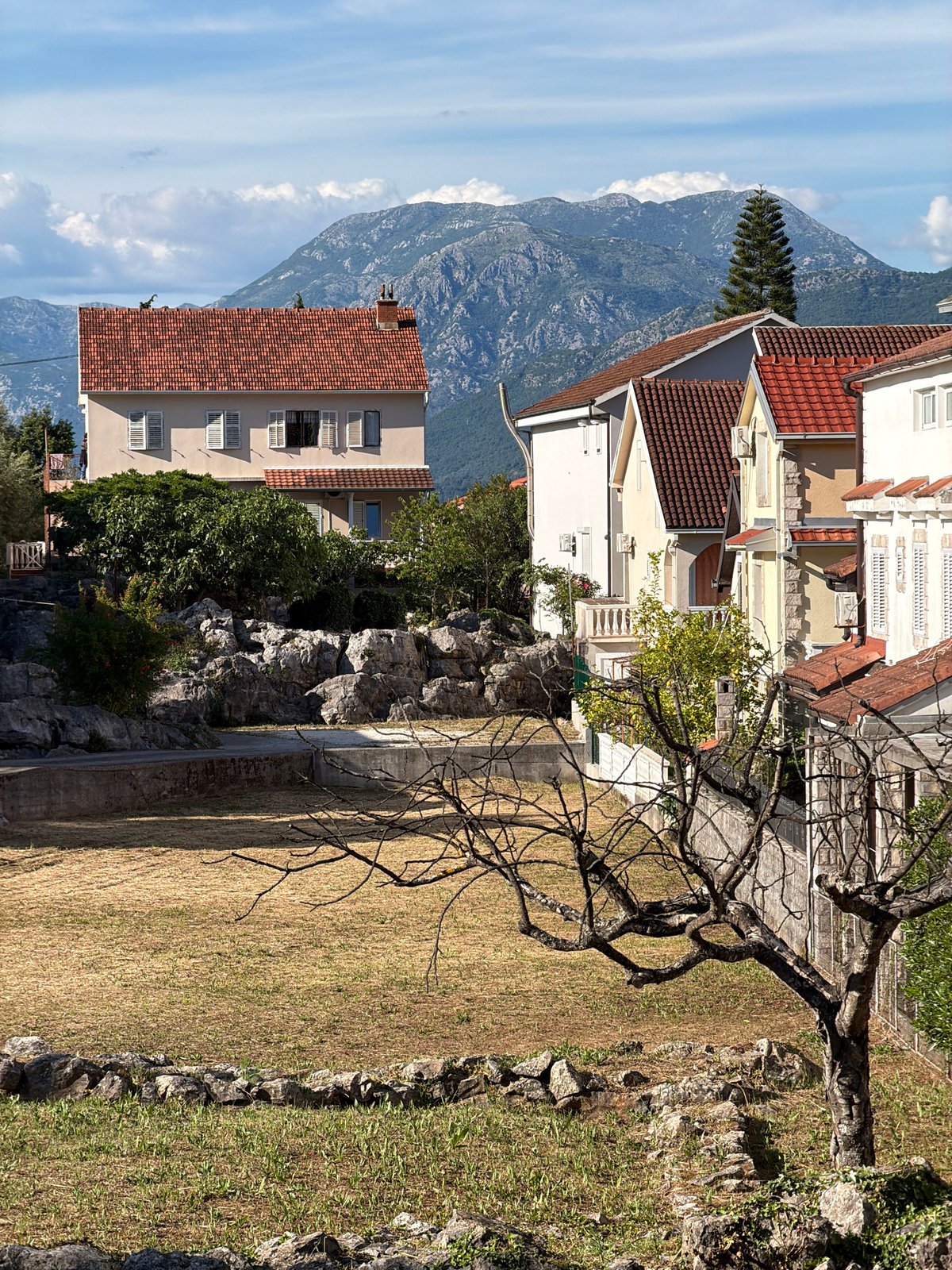 Quiet afternoon moments captured in Gošići village, Montenegro