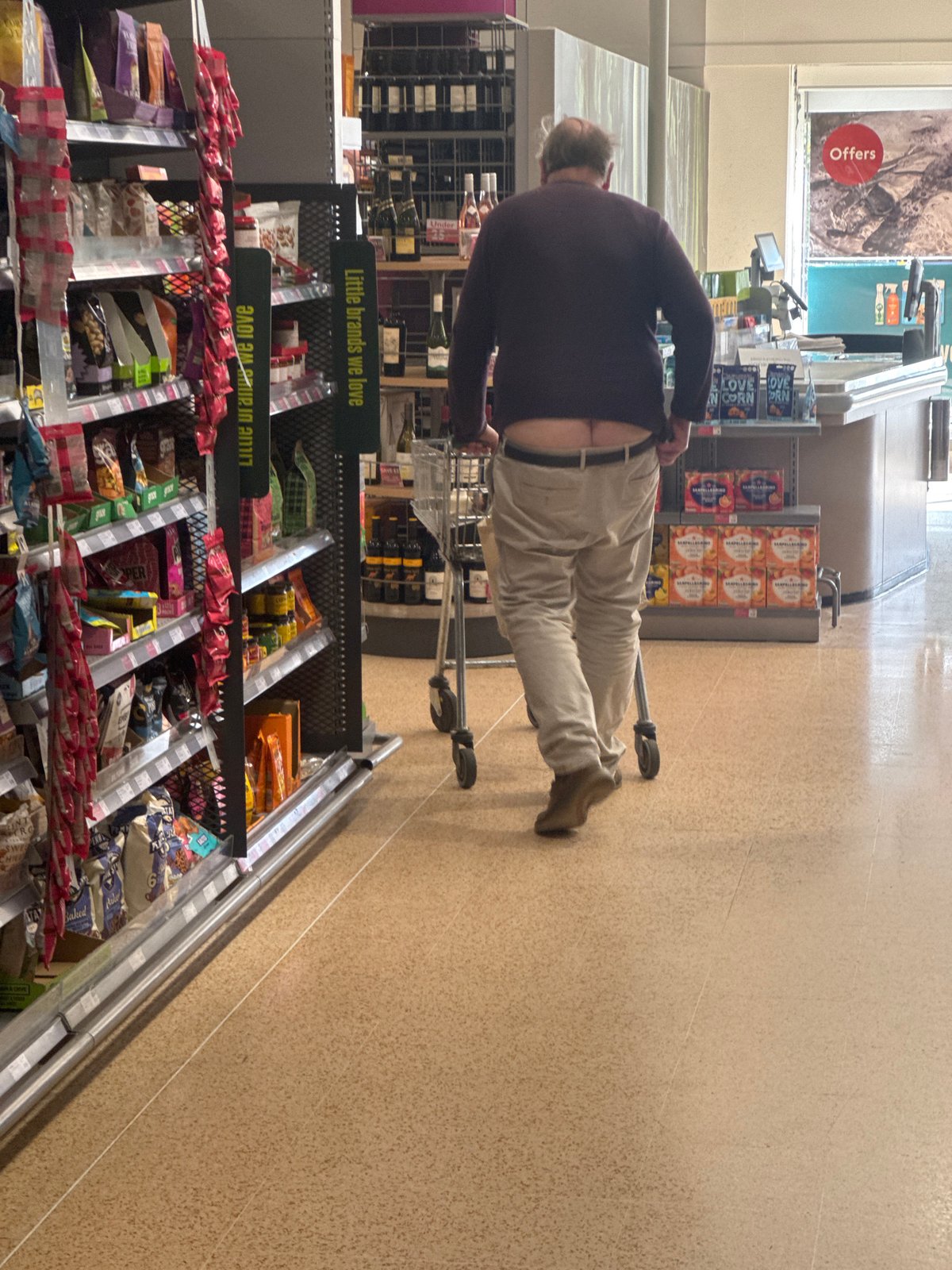 Man observed in state of undress in South Kesteven
