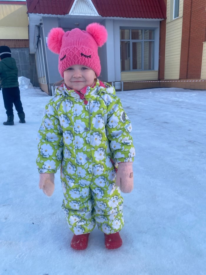 Daily life moments documented across Chaikovsky, Russia