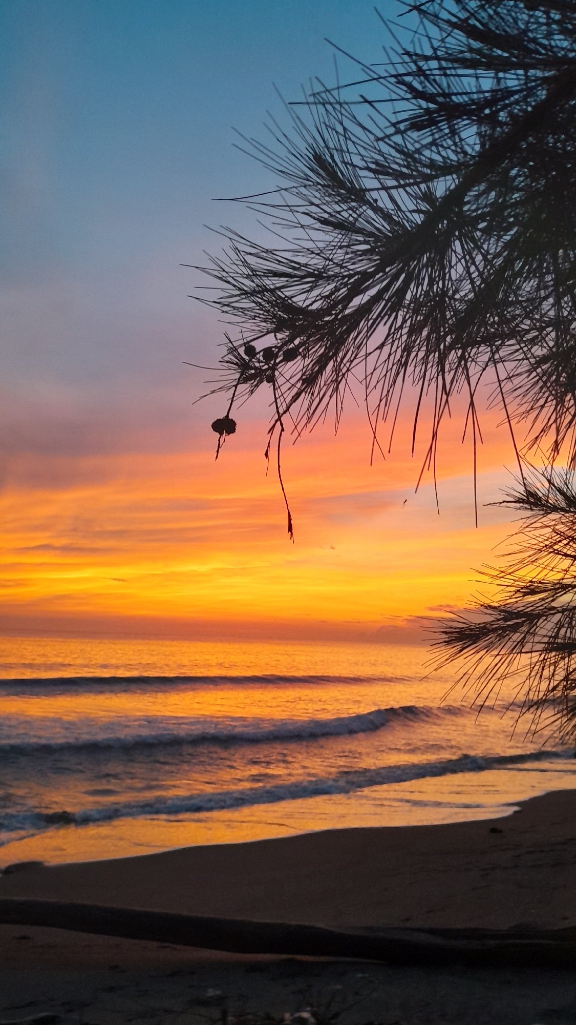 Sunset documented along Lhokseumawe coast, Indonesia