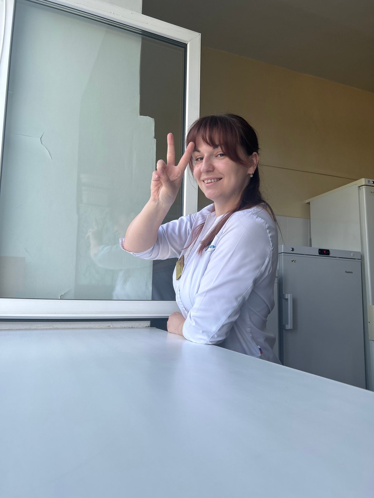 Medical worker photographed during break at Russian hospital