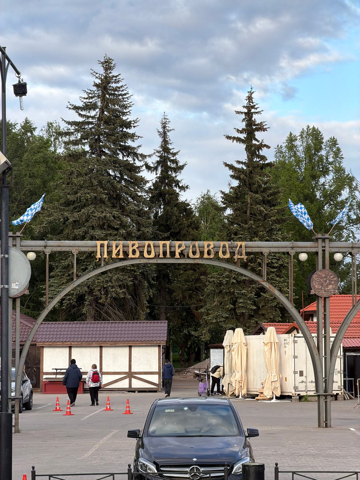 Food festival outing documented in Saint Petersburg, Russia