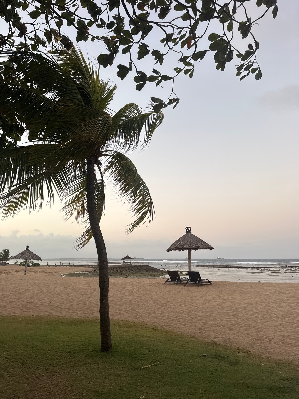 Sunset to nightfall at Manarai Beach House, Kuta Selatan