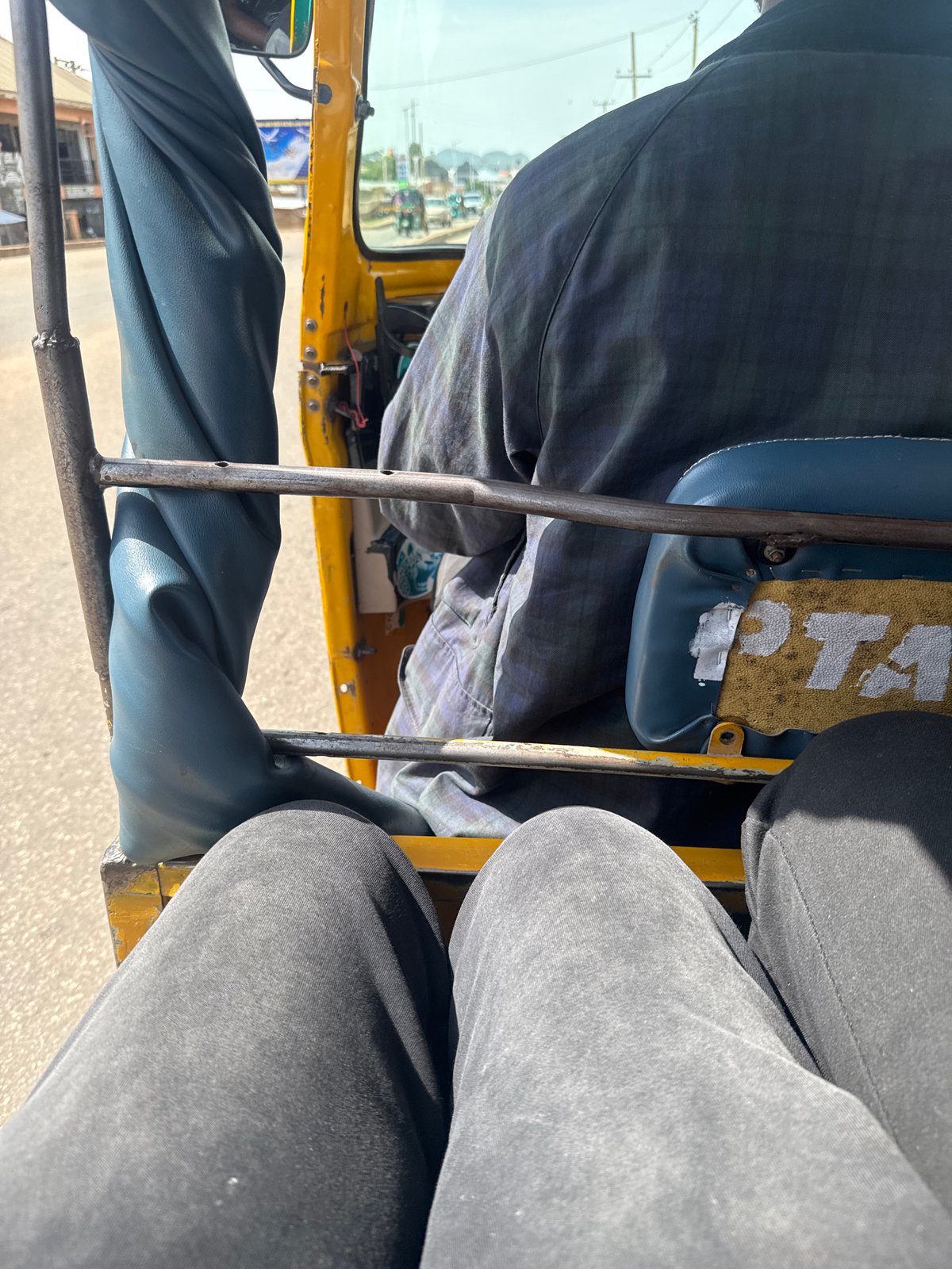 Afternoon in Jos: streets, screens, and everyday scenes