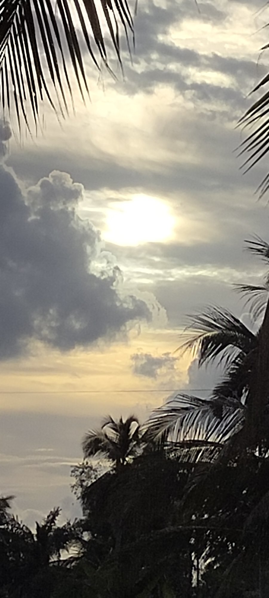 Cloudy skies and diffused sunlight observed in Aluekeujruen, Indonesia