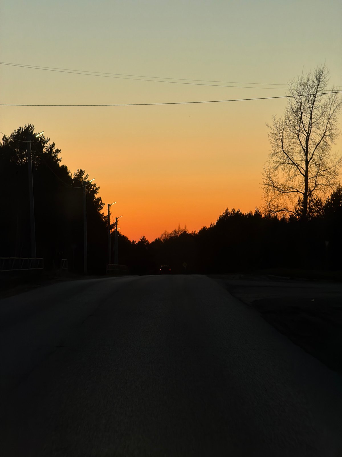 Sunset road scenes and ice cream moment captured in Chaikovsky