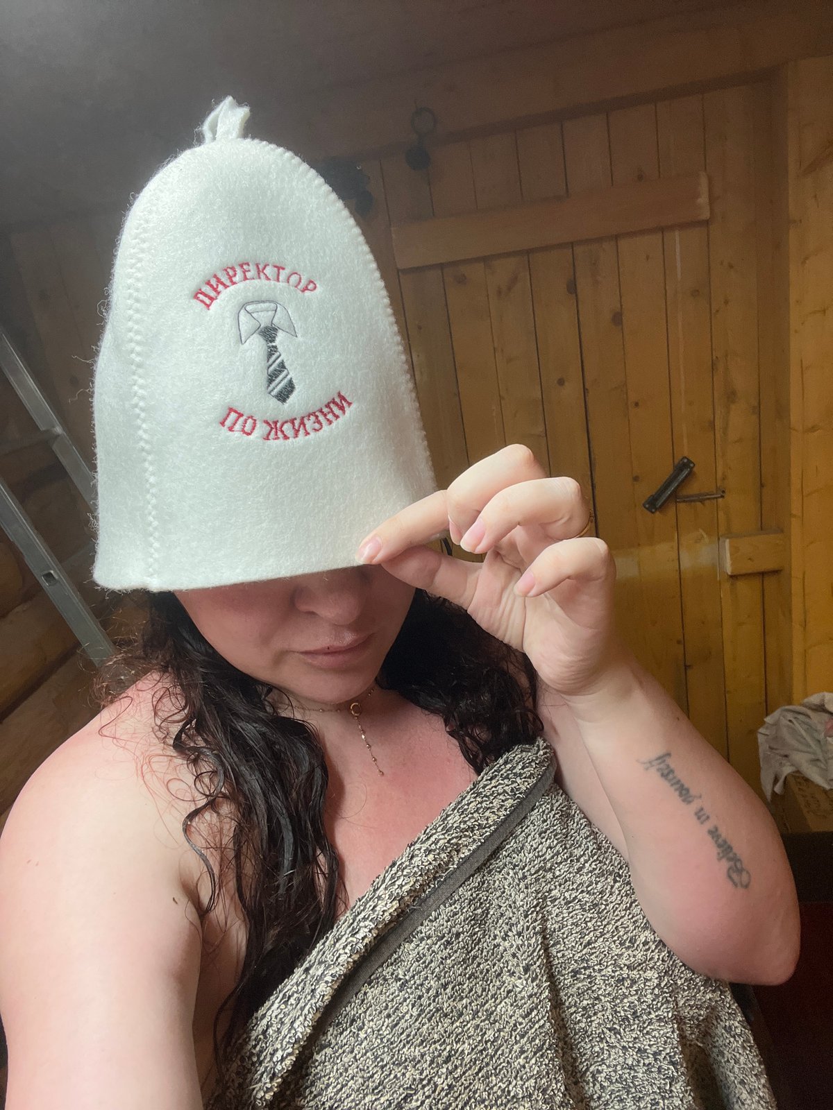 Family enjoys evening sauna and karaoke in Valevaya, Russia