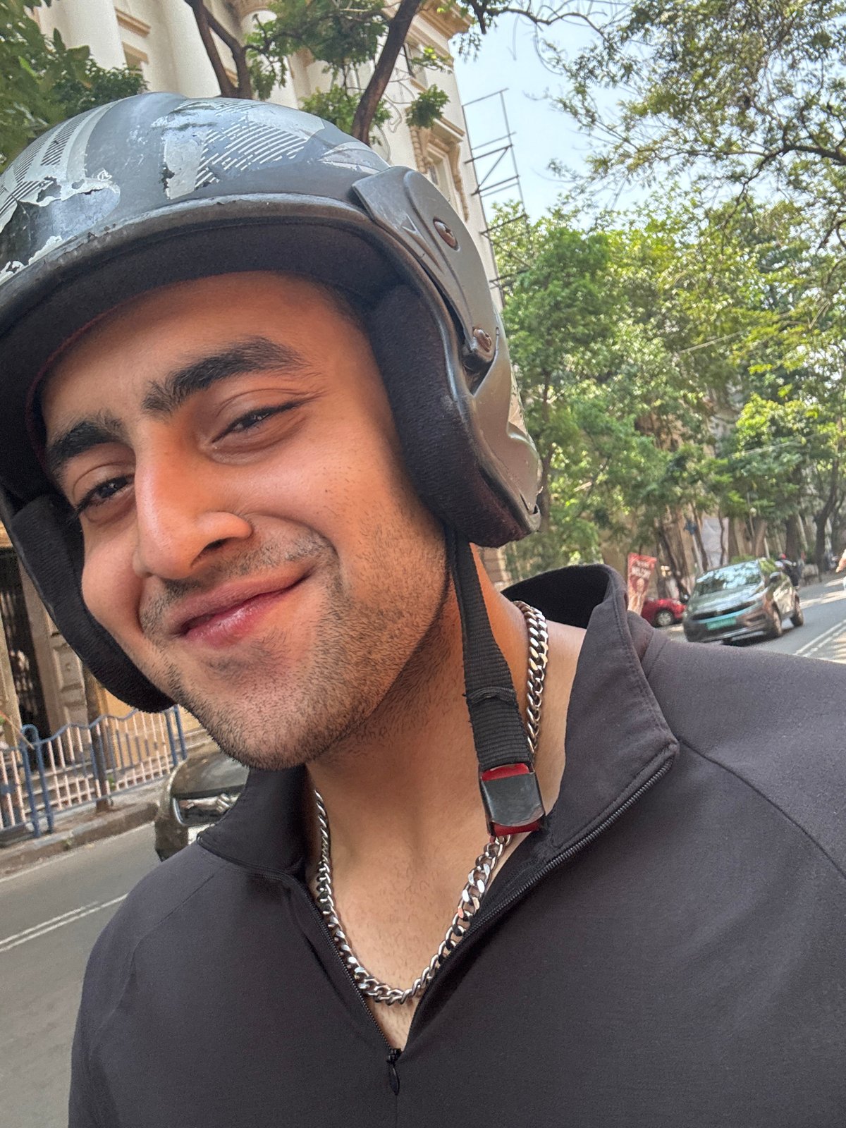 Helmeted individual photographed in close-up shot in Kolkata