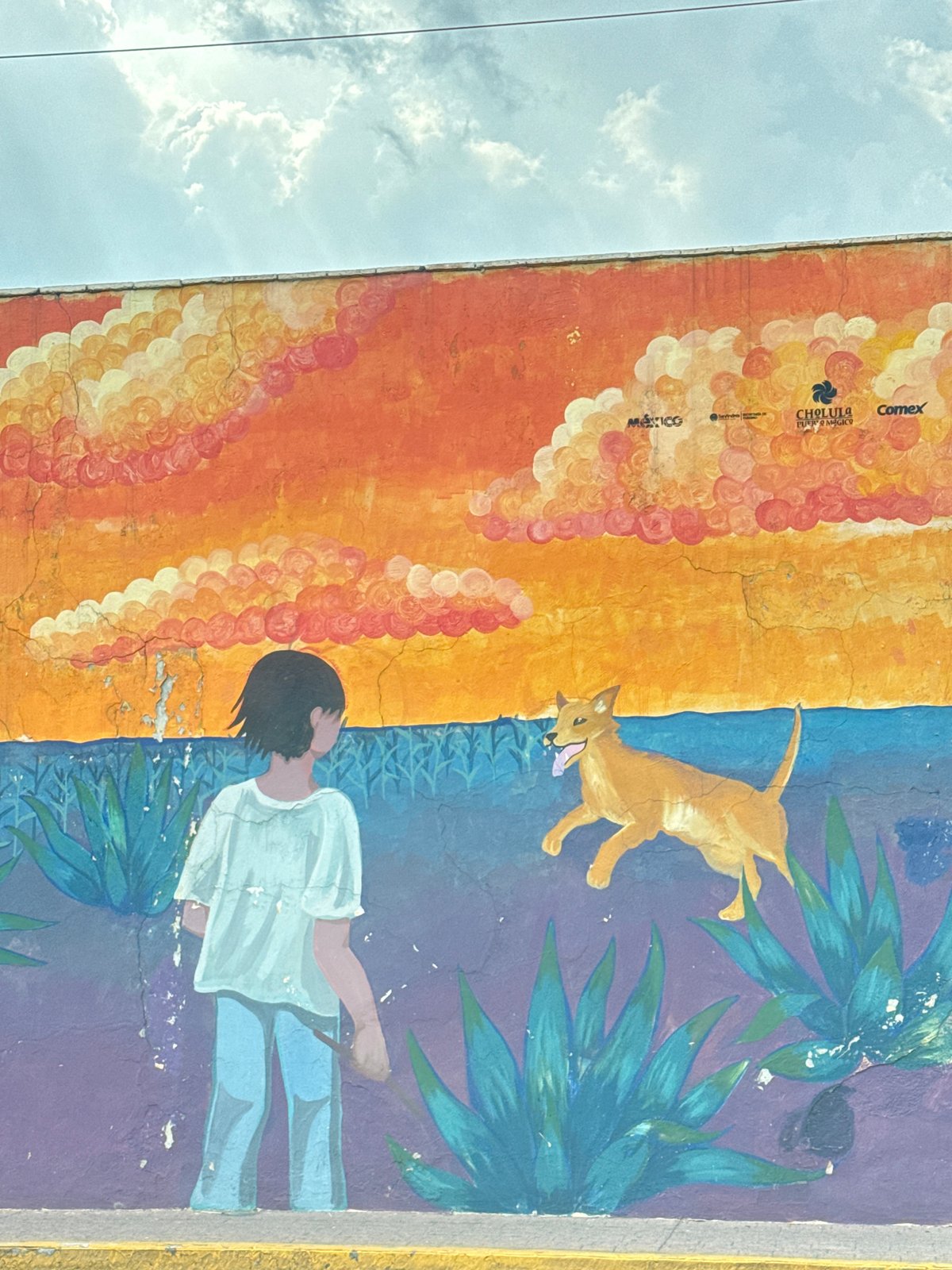 Colorful mural spotted on building in San Andrés Cholula