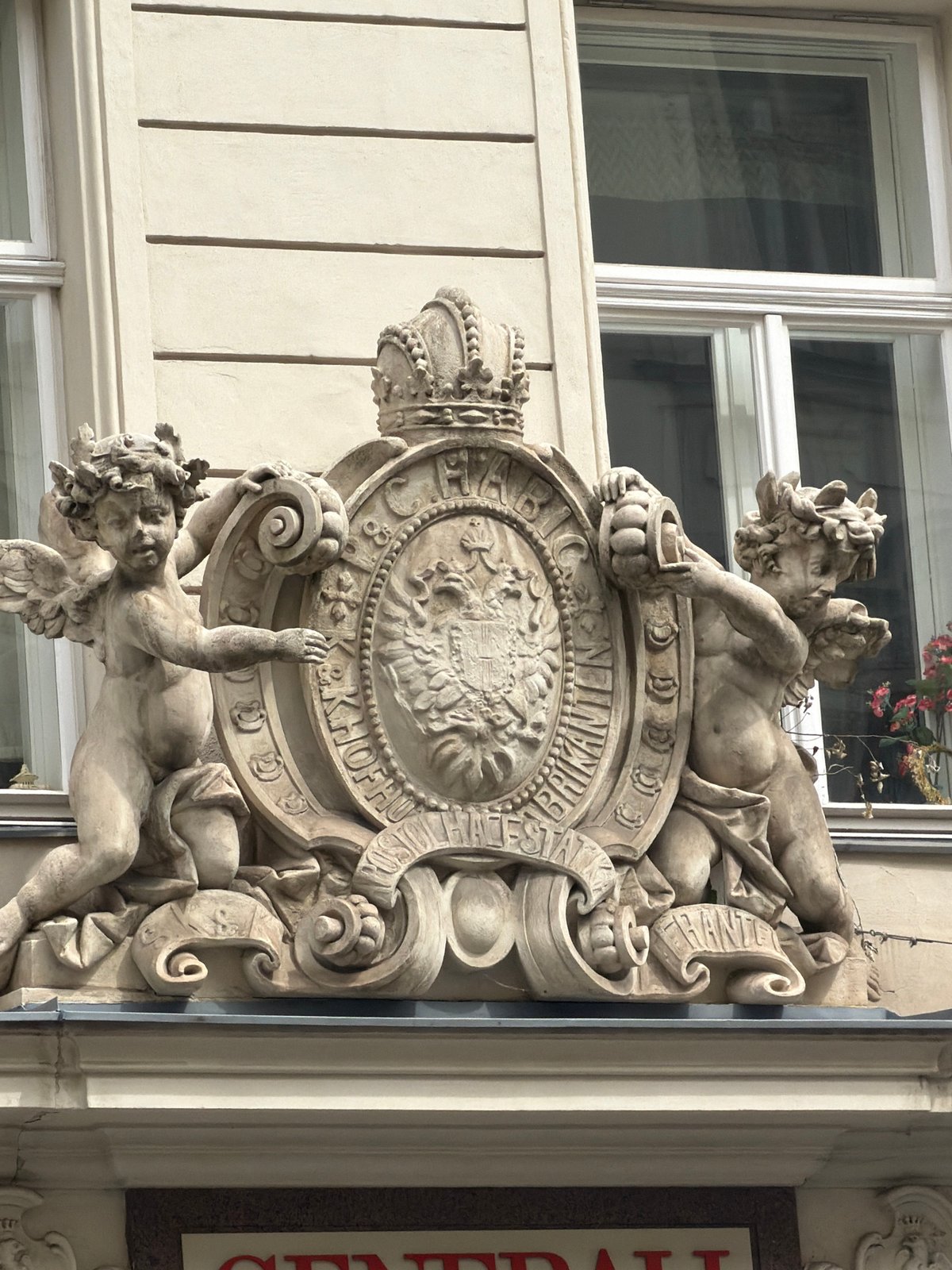 Vienna street-level details: fountains, facades, and public art