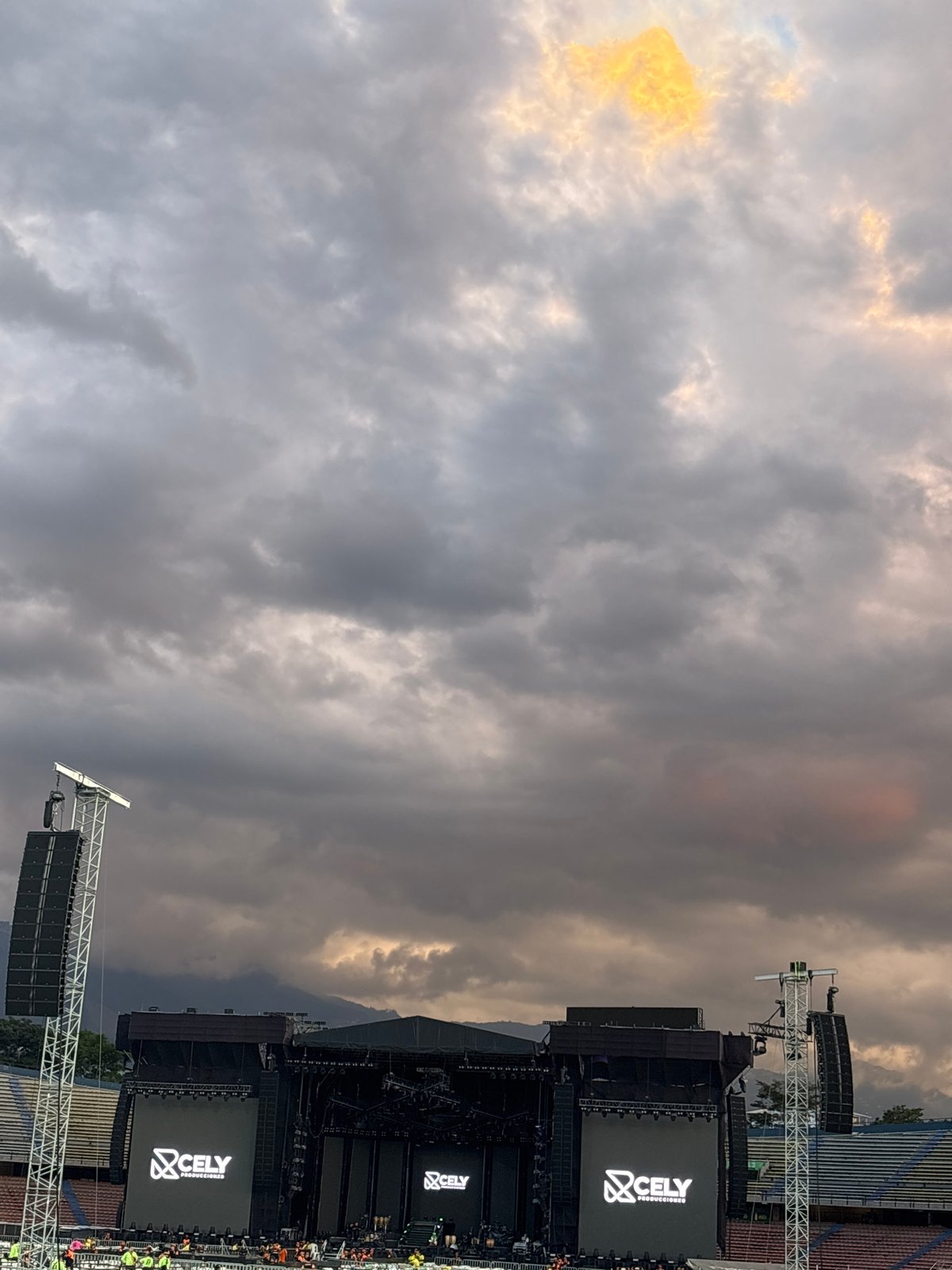Event stage setup observed in Medellín featuring CELY Producciones branding