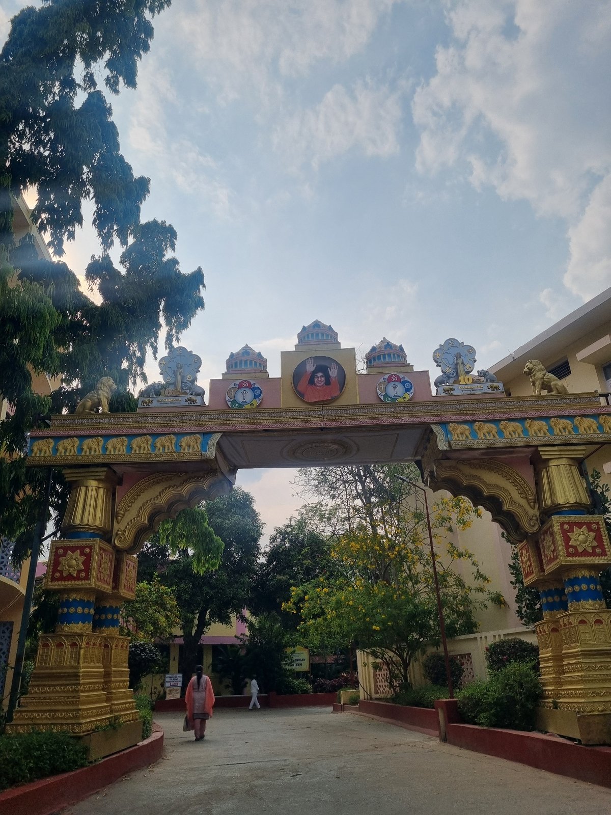 Visitor captures religious sites and street life in Puttaparthi
