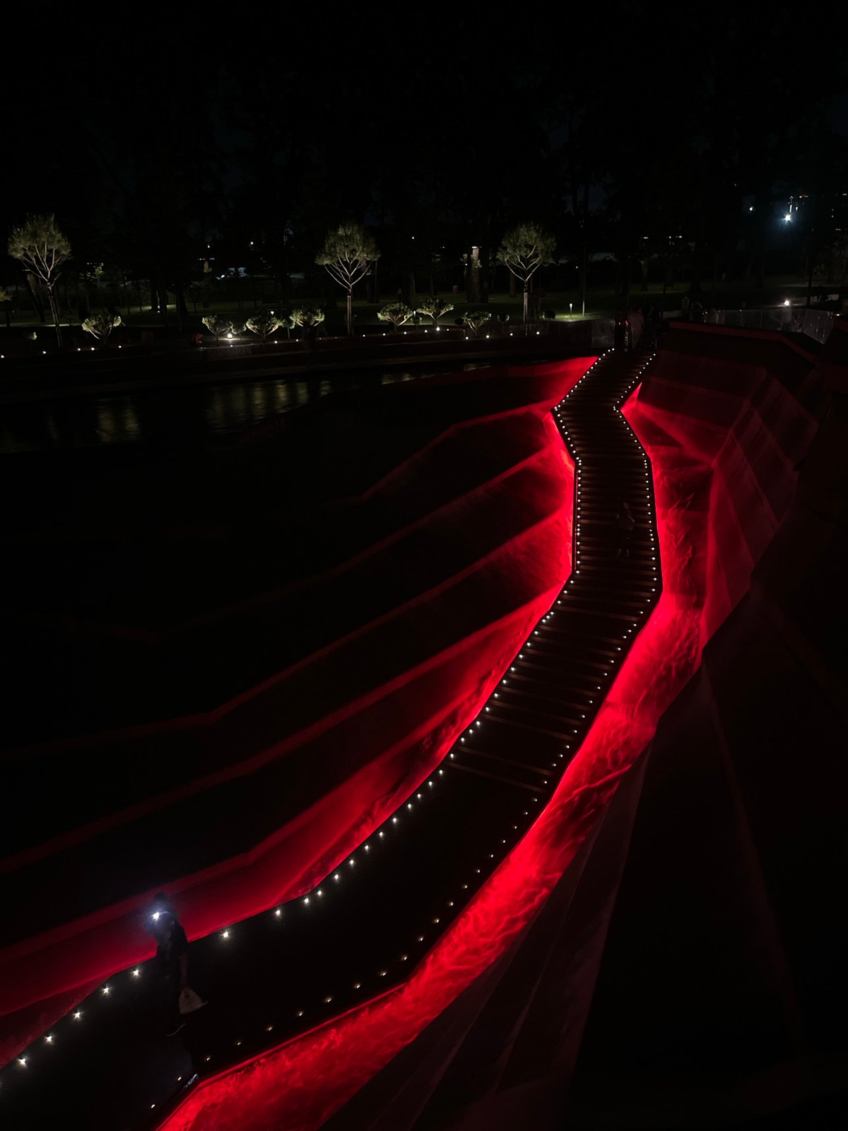 Nighttime exploration of Krasnodar's illuminated park and museum complex