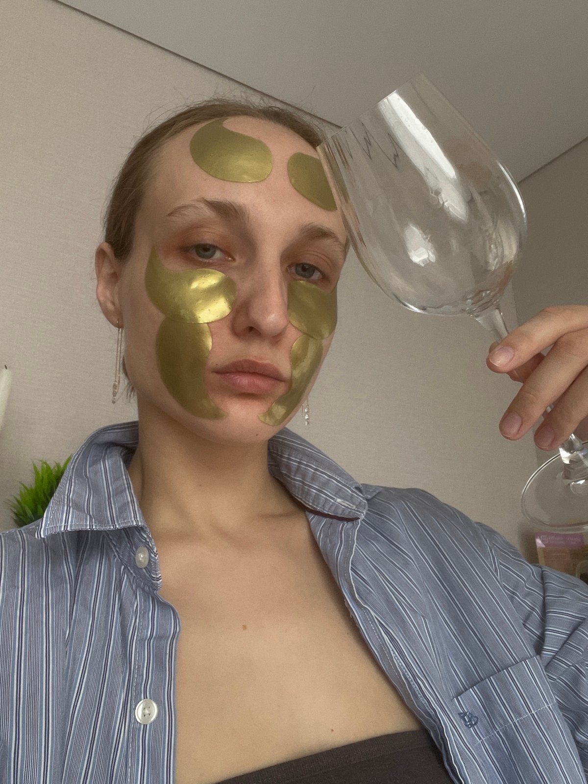 Morning spa routine with wine and breakfast in Russia