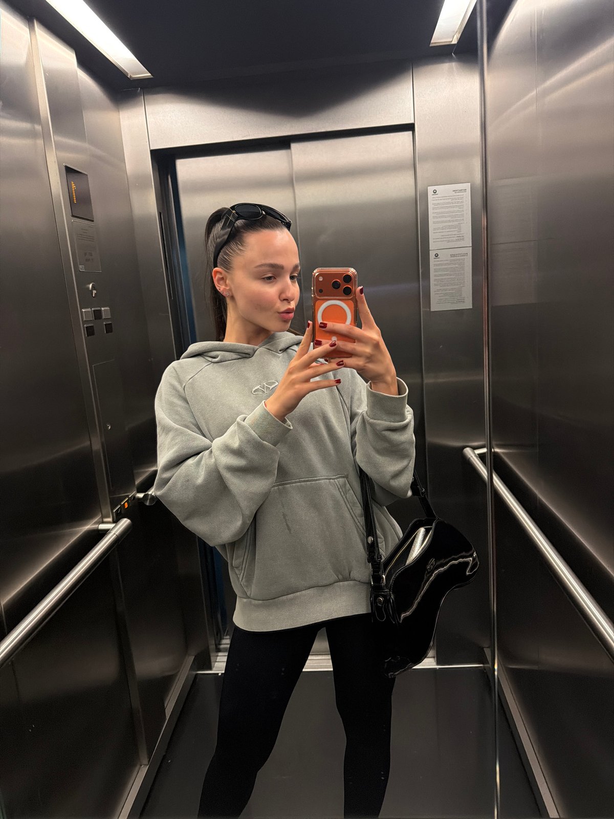 Woman takes selfies across Sofia locations in brief timespan