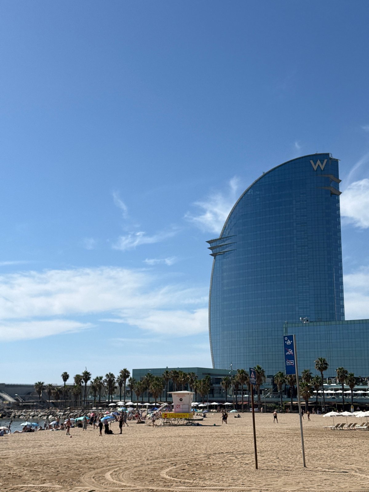 Morning fitness activities at Barcelona's Nova Icària Beach