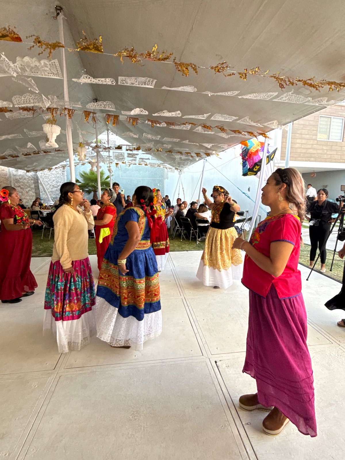 Traditional Mexican dance celebration held in Puebla