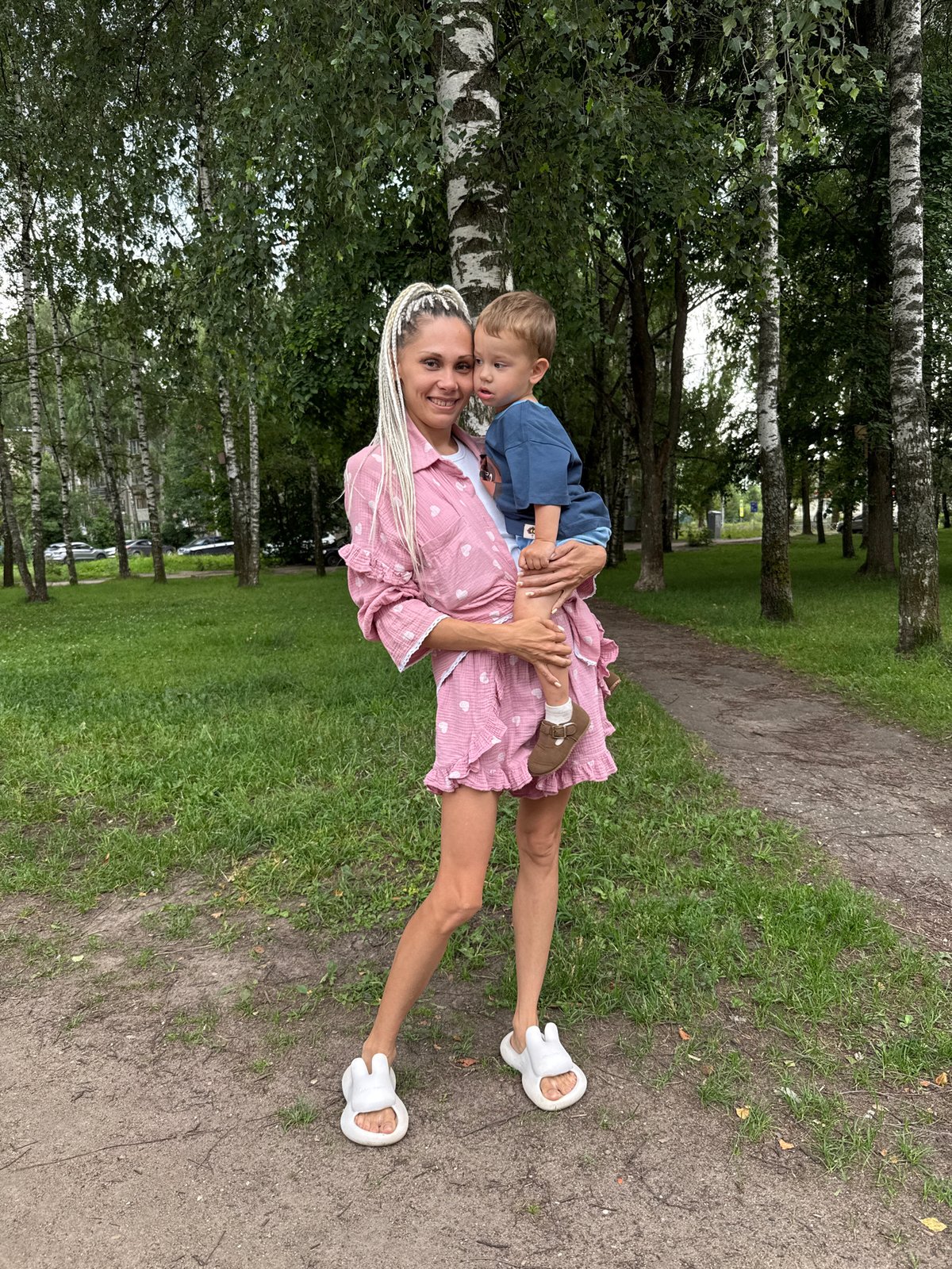 Afternoon out in Rusanovo: park visit and public transit ride