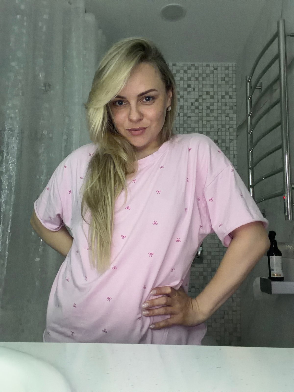 Routine selfies and skate tricks captured in Votkinsk