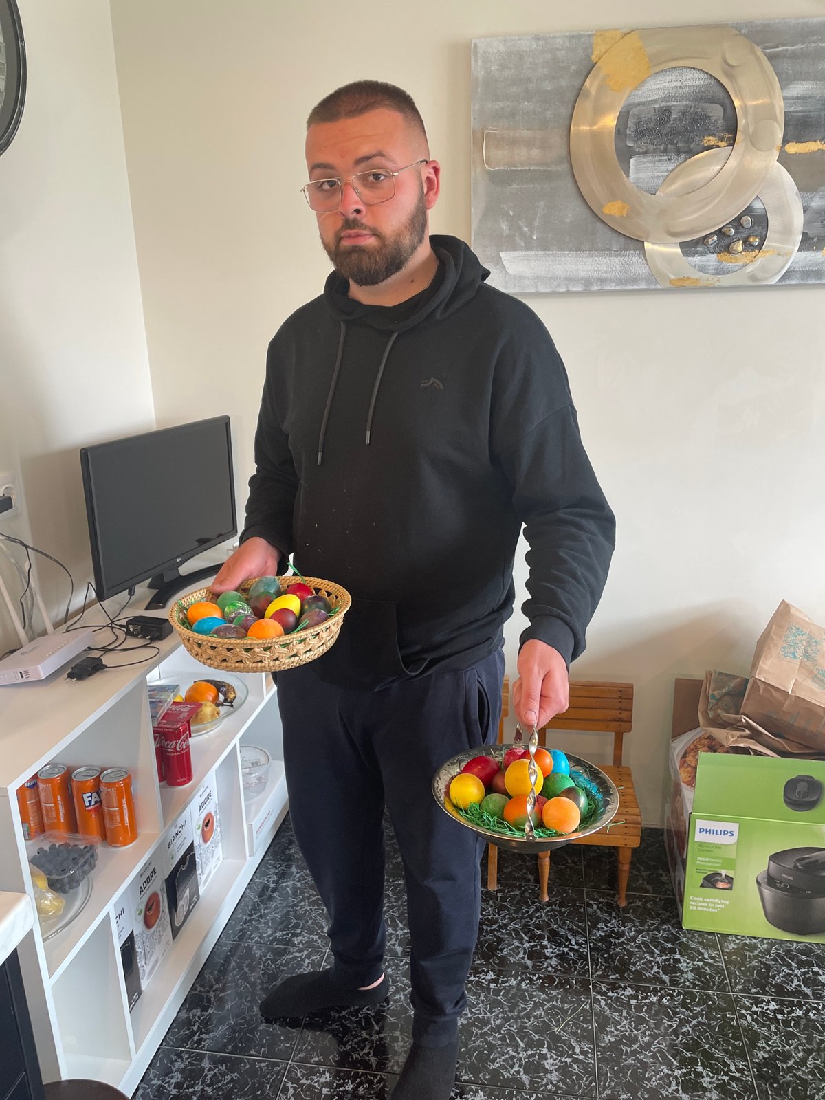 Sofia residents document Easter preparations and quiet domestic moments