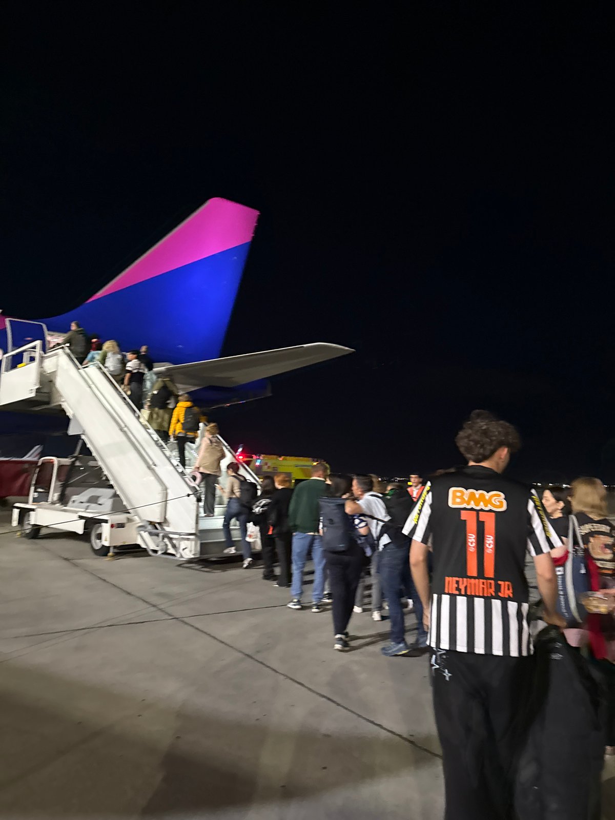 Night boarding operations at Yerevan airport for Wizz Air flight