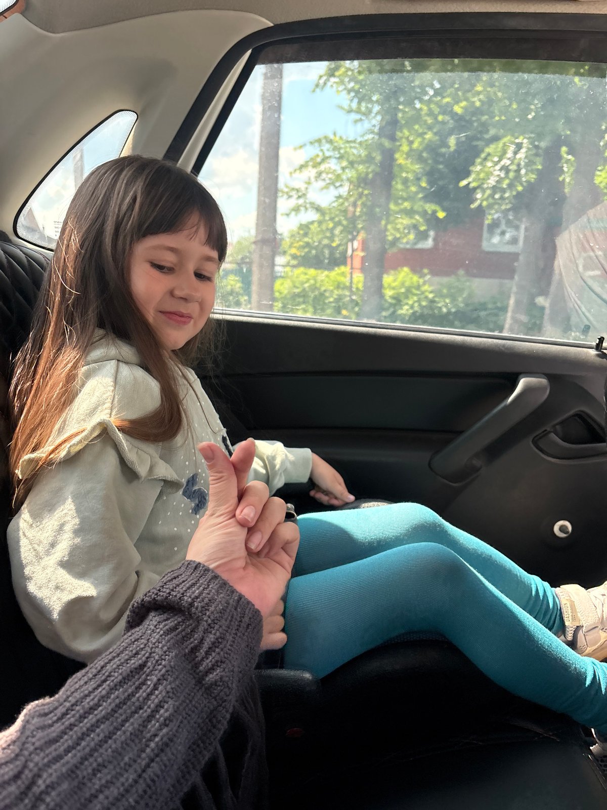 Child observed during car journey in Chaikovsky, Russia