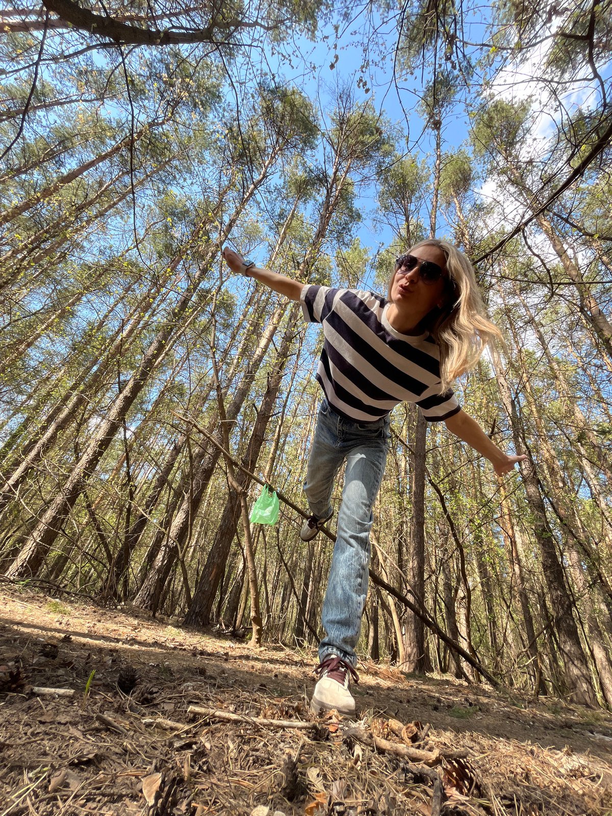 Forest photography and gym activities documented in Chaikovsky, Russia