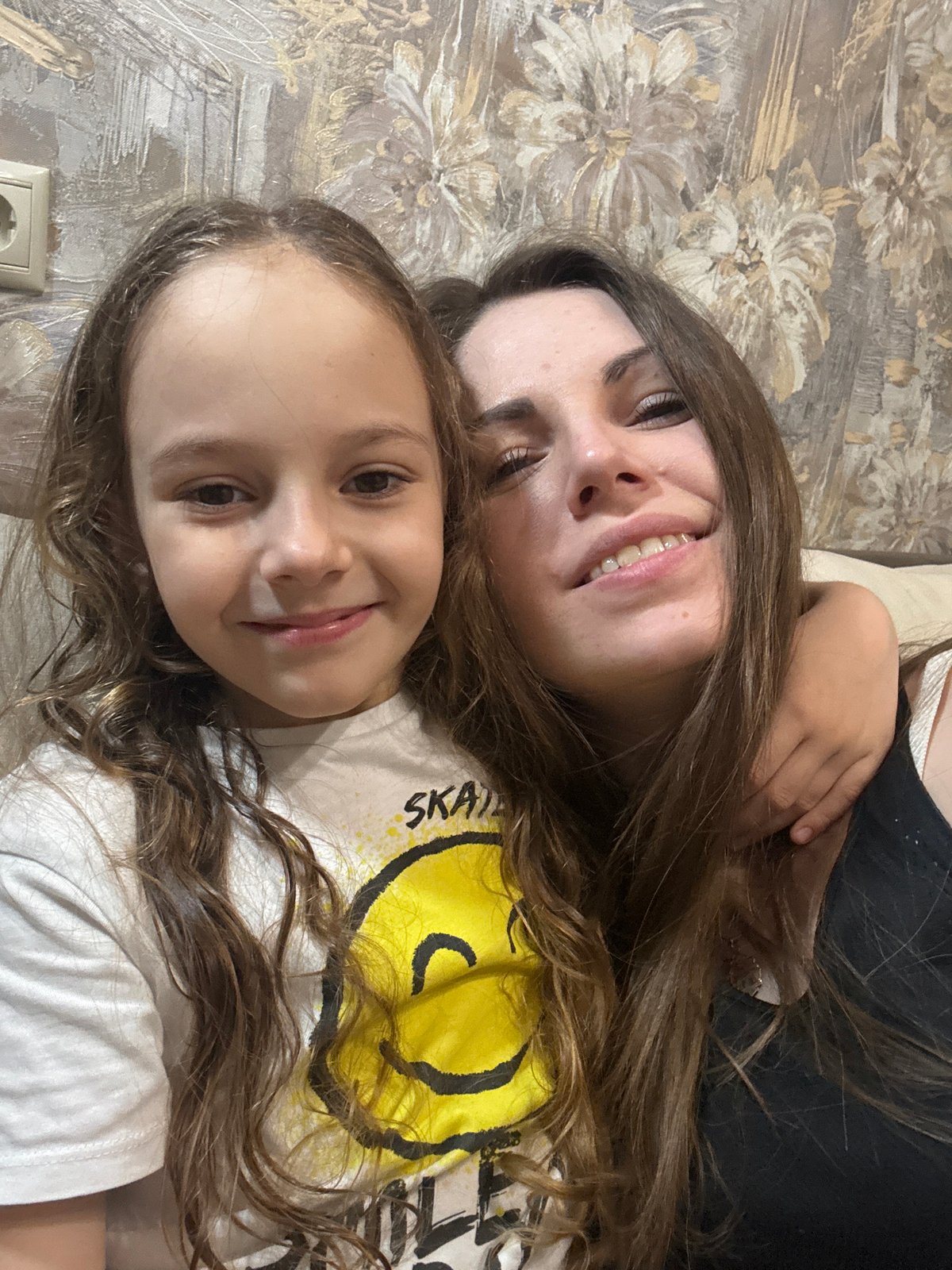 Everyday life documented in small Russian town over afternoon hours