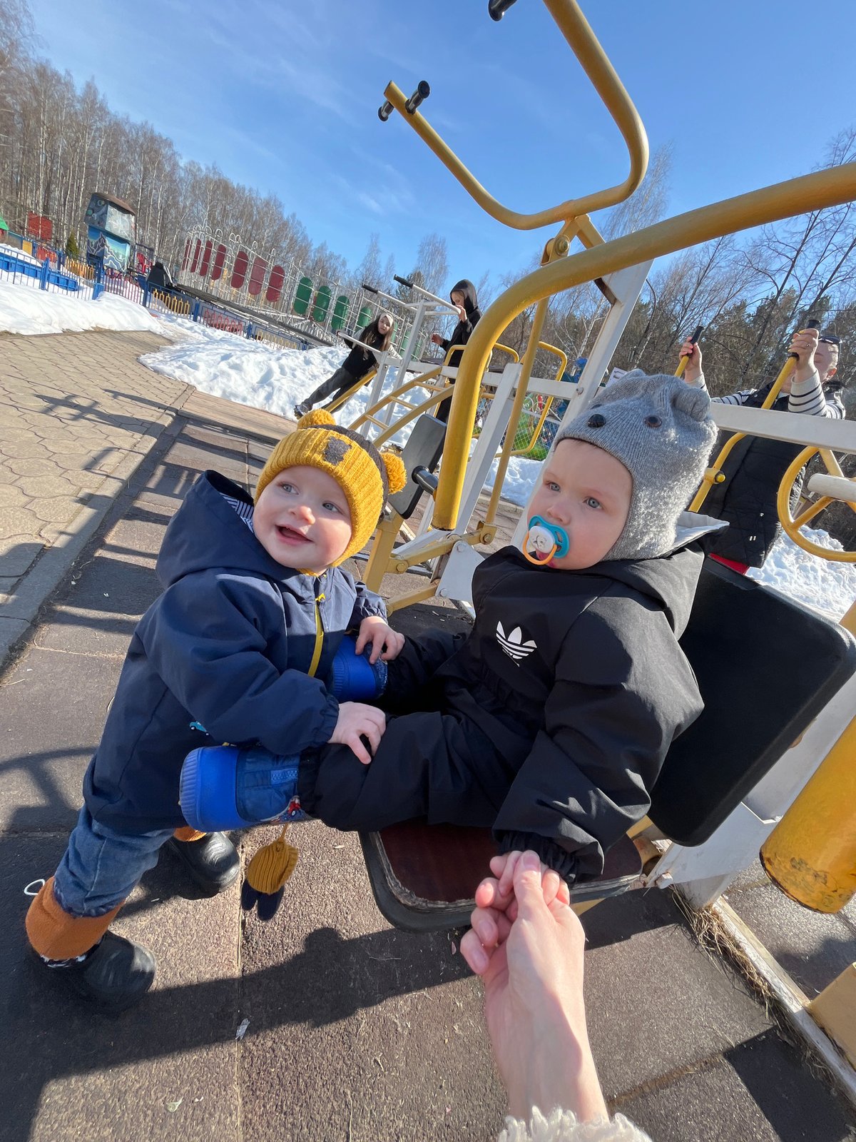 Families enjoy spring day at Chaikovsky amusement park