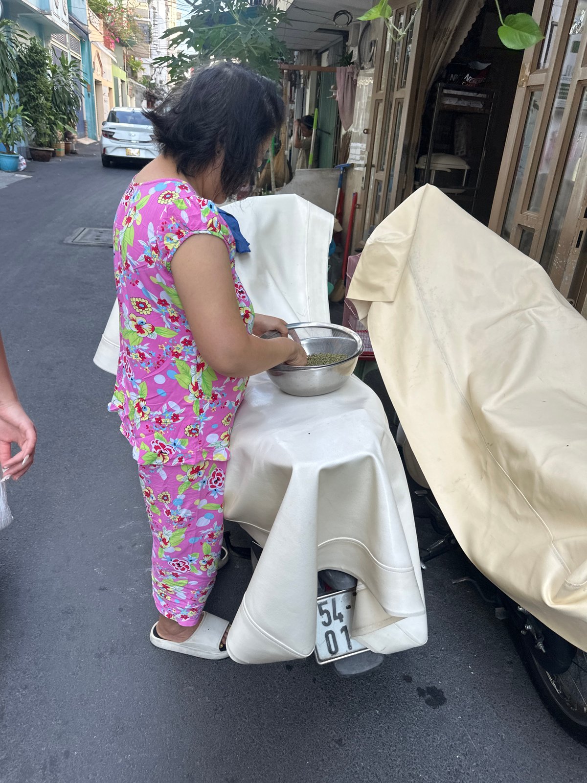 Morning life unfolds in Thủ Đức neighborhood