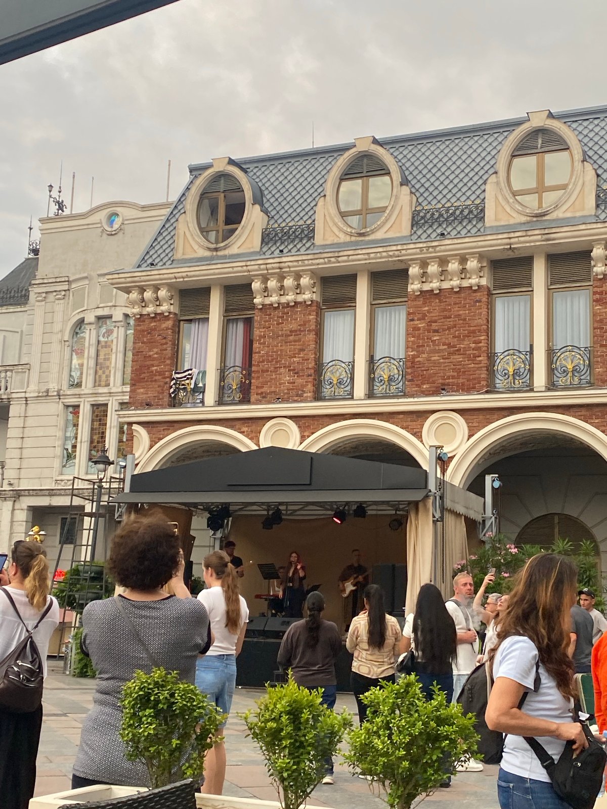 Live music afternoon in Batumi's historic city center plaza