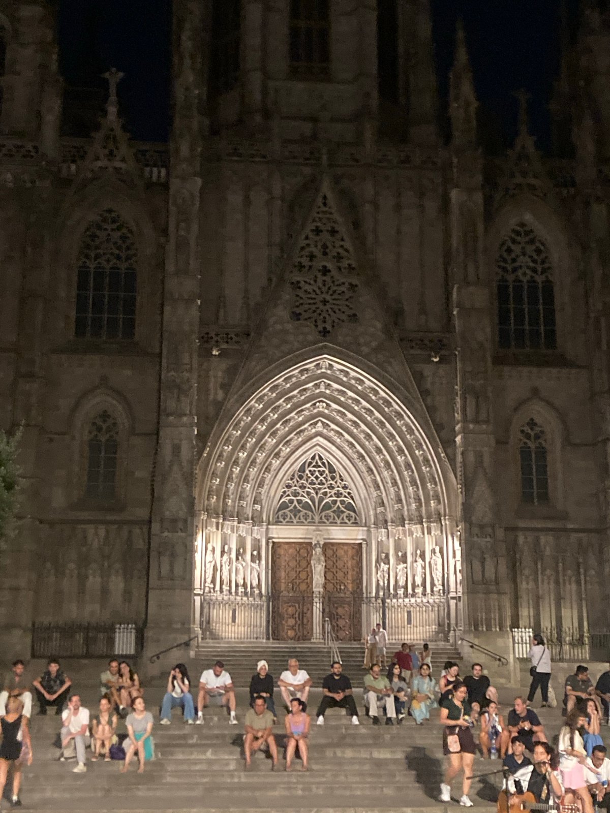 A summer night around Barcelona Cathedral, Gothic Quarter