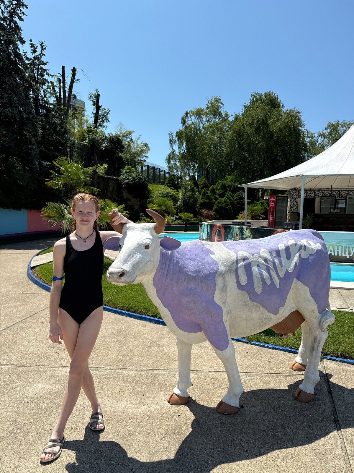 Summer morning recreation activities documented in Nebug resort area