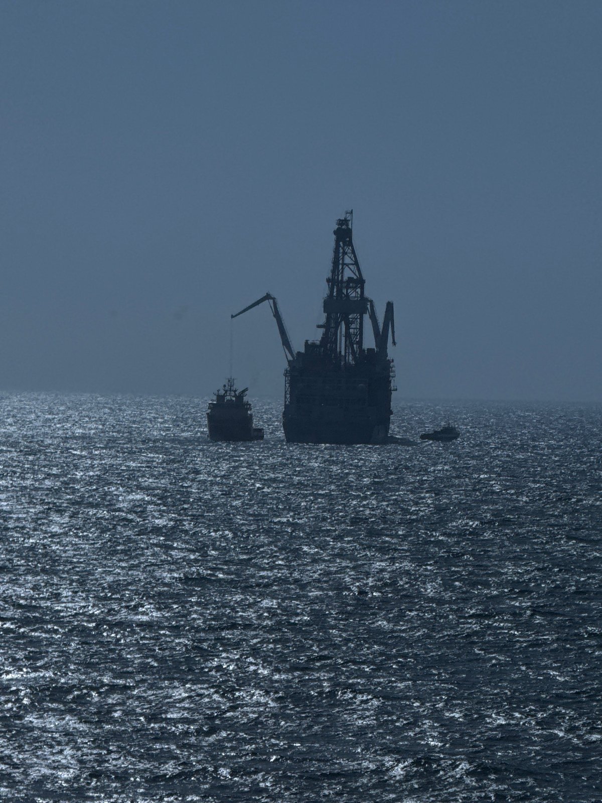 Offshore oil rig operations documented in Louisiana waters