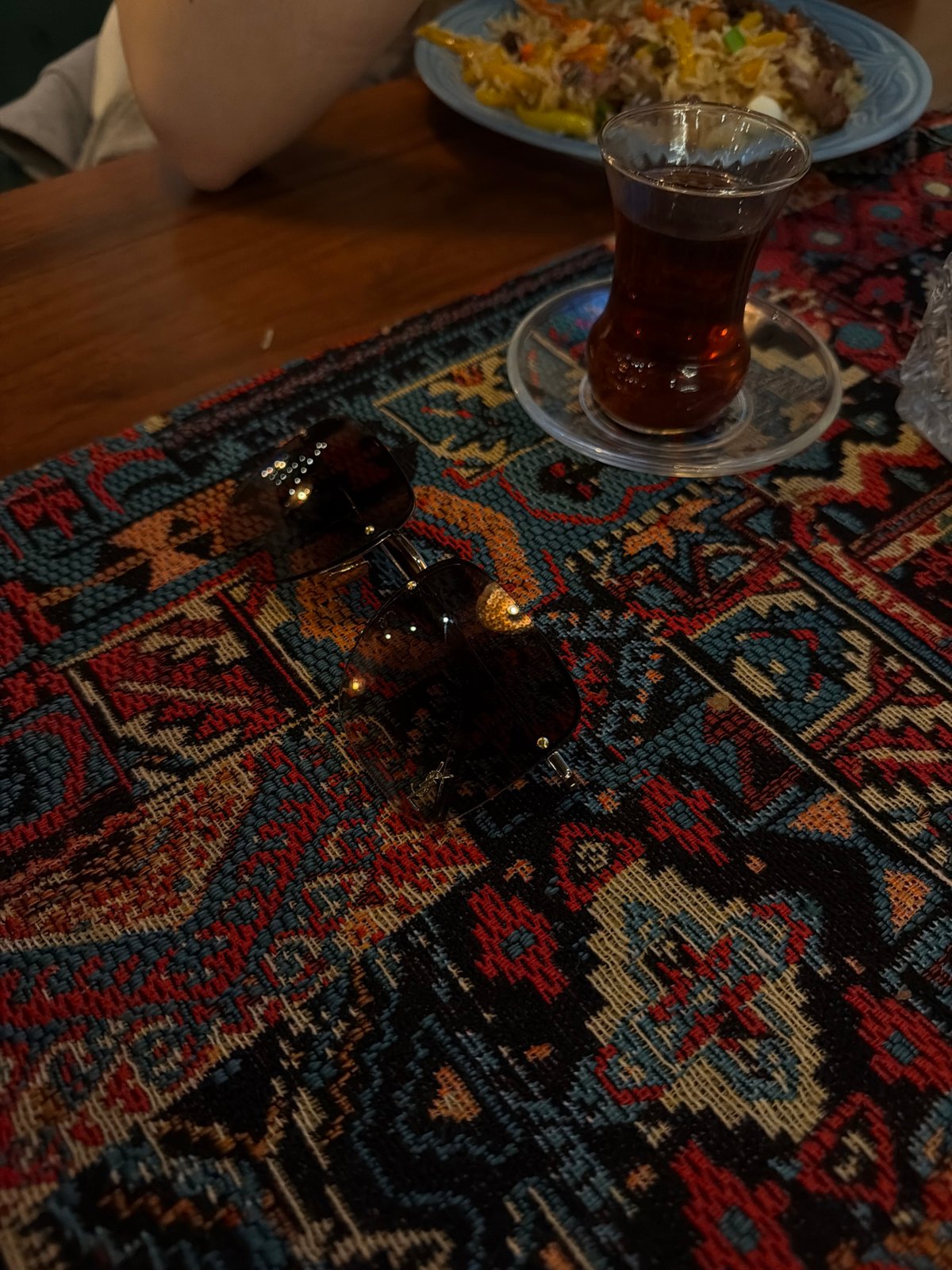 Traditional Middle Eastern dining experience documented in Warsaw restaurant