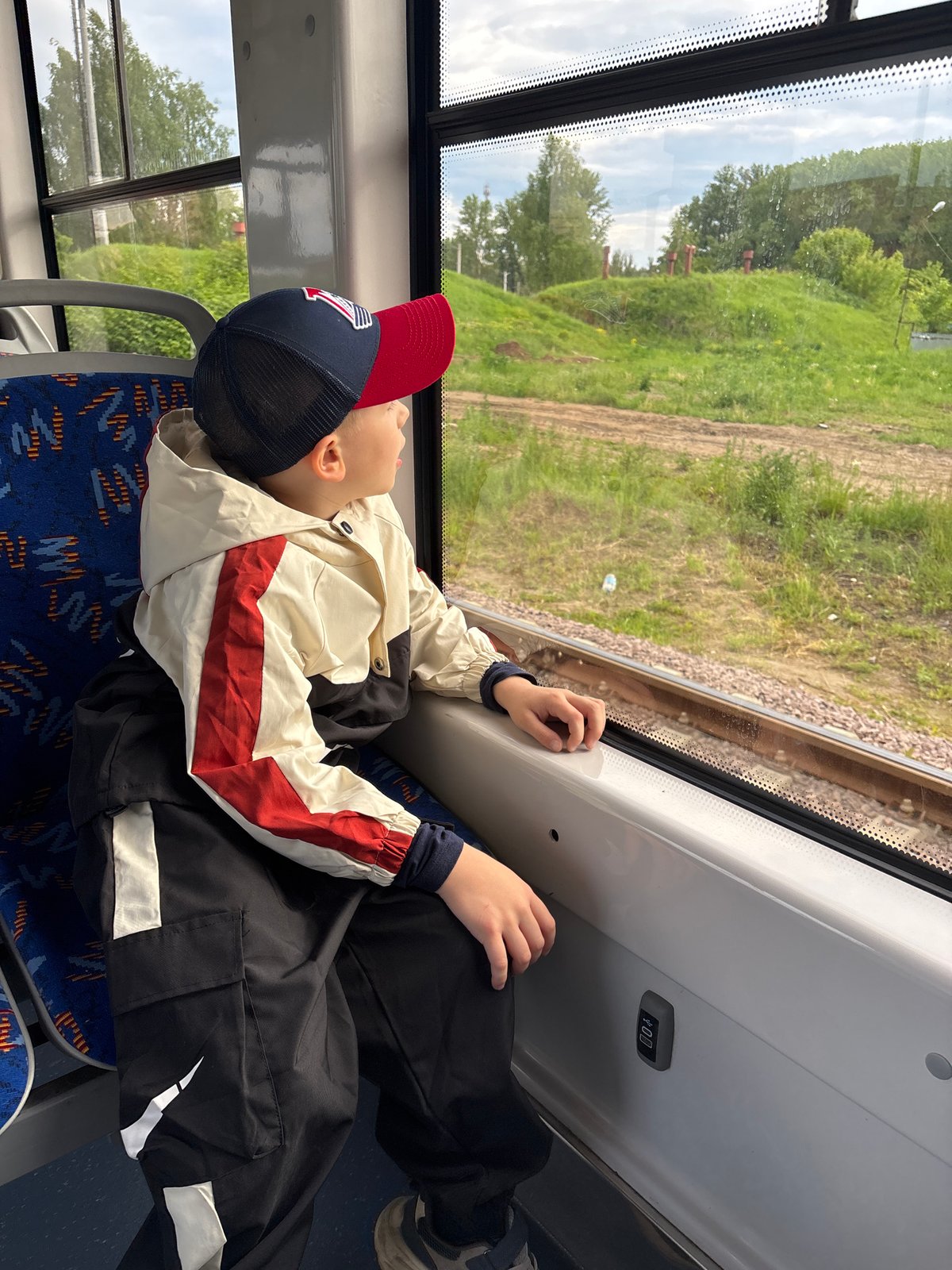 Child travels on public transport in Yaroslavl