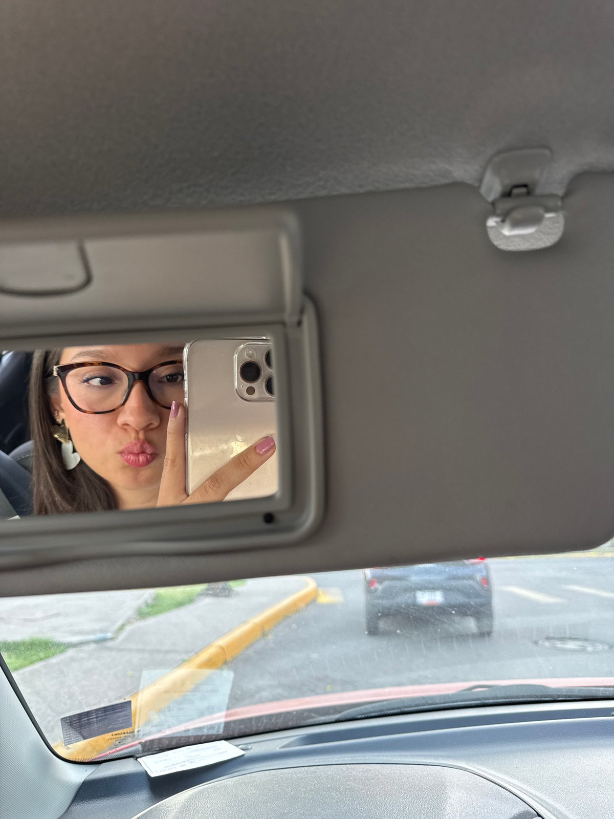 Car mirror selfie captured in San Bernardino Tlaxcalancingo